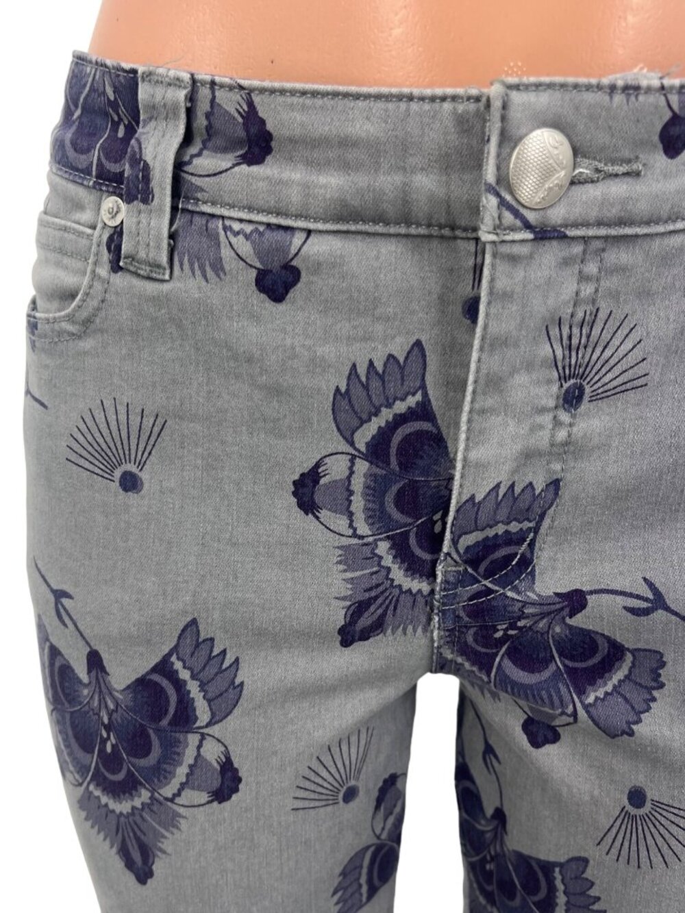 NWOT Free People Gray Mid-Rise Floral Super Flare Bell Bottom Jeans 32| 70s Boho - Picture 4 of 16